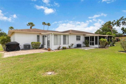 Condo in Bradenton, Florida, 1 bedroom  № 1747611 - photo 10