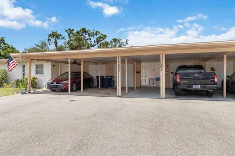 Condo in Bradenton, Florida, 1 bedroom  № 1747611 - photo 2
