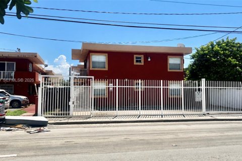 Condo à Miami, Floride, 2 chambres  № 2374711