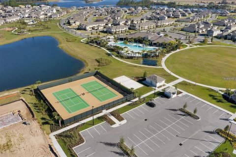 House in Winter Garden, Florida 5 bedrooms, 317.35 sq.m. № 2225590 - photo 27