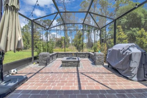 House in Winter Garden, Florida 5 bedrooms, 317.35 sq.m. № 2225590 - photo 13