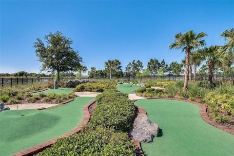 House in Winter Garden, Florida 5 bedrooms, 317.35 sq.m. № 2225590 - photo 30