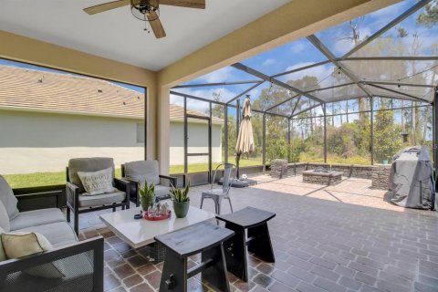 House in Winter Garden, Florida 5 bedrooms, 317.35 sq.m. № 2225590 - photo 12