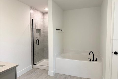 Casa en venta en North Port, Florida, 3 dormitorios, 186.73 m2 № 2107272 - foto 6