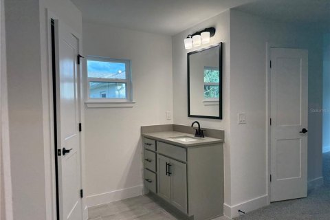 Casa en venta en North Port, Florida, 3 dormitorios, 186.73 m2 № 2107272 - foto 9