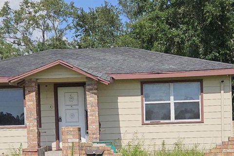 Casa en venta en Inverness, Florida, 3 dormitorios, 312.15 m2 № 1841502 - foto 1