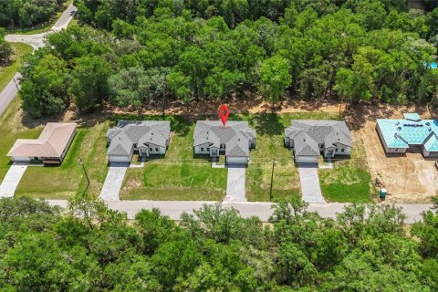 Casa en venta en Citrus Springs, Florida, 4 dormitorios, 164.53 m2 № 1802346 - foto 2