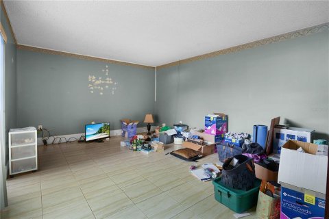 Townhouse in Fort Myers, Florida 2 bedrooms, 114.83 sq.m. № 2394396 - photo 13