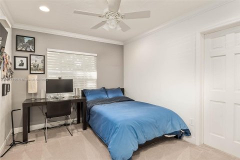 Снять в аренду виллу или дом в Пайнкрест, Флорида 4 спальни, 287.25м2, № 1963484 - фото 16