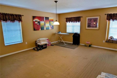 Villa ou maison à vendre à Kissimmee, Floride: 4 chambres, 319.49 m2 № 2287147 - photo 14
