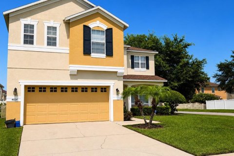 Villa ou maison à vendre à Kissimmee, Floride: 4 chambres, 319.49 m2 № 2287147 - photo 2