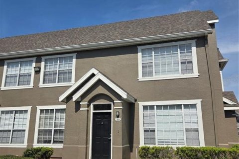 Condo in Orlando, Florida, 3 bedrooms  № 1613681 - photo 1