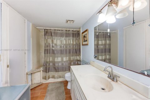 Townhouse in Palm Beach Gardens, Florida 3 bedrooms, 118.54 sq.m. № 2051037 - photo 21