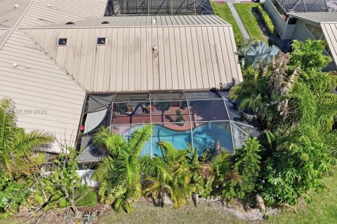 Townhouse in Palm Beach Gardens, Florida 3 bedrooms, 118.54 sq.m. № 2051037 - photo 25