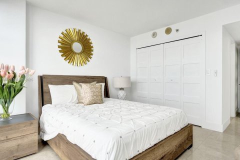 Copropriété à vendre à Miami Beach, Floride: 3 chambres, 183.95 m2 № 1882564 - photo 18