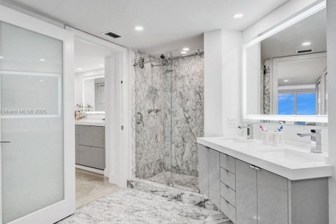 Copropriété à vendre à Miami Beach, Floride: 3 chambres, 183.95 m2 № 1882564 - photo 14