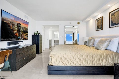 Copropriété à vendre à Miami Beach, Floride: 3 chambres, 183.95 m2 № 1882564 - photo 12