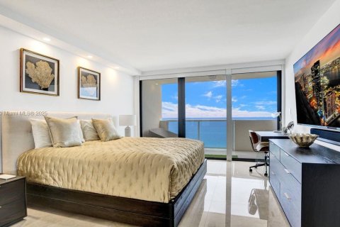 Copropriété à vendre à Miami Beach, Floride: 3 chambres, 183.95 m2 № 1882564 - photo 11