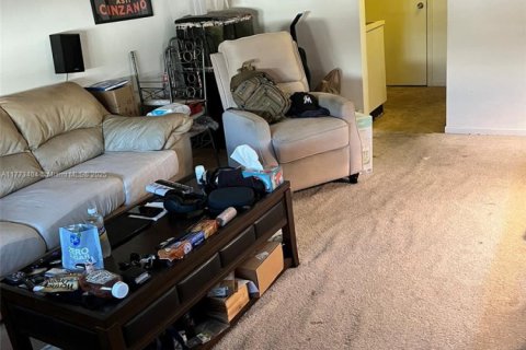 Condo in Fort Lauderdale, Florida, 1 bedroom  № 1861361 - photo 6