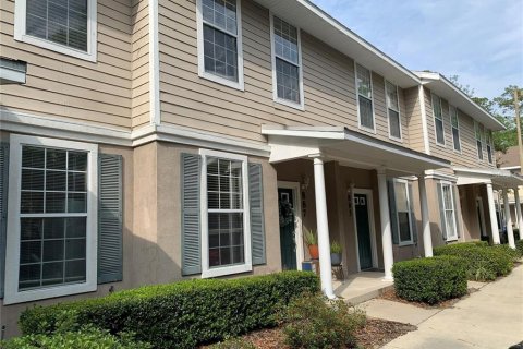 Condo in Gainesville, Florida, 2 bedrooms  № 2232388