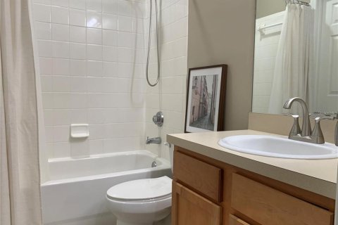 Condo in Gainesville, Florida, 2 bedrooms  № 2232388 - photo 30
