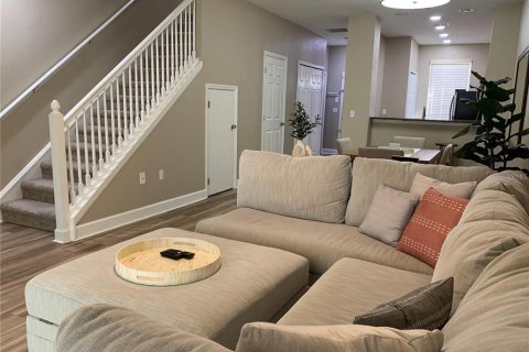 Condo in Gainesville, Florida, 2 bedrooms  № 2232388 - photo 5