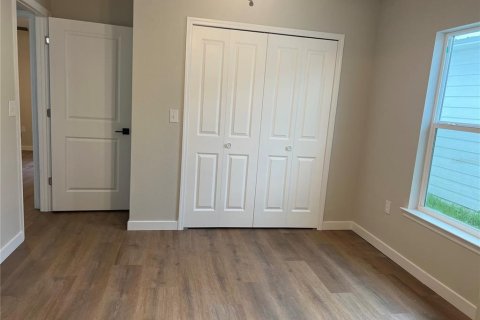 House in Eustis, Florida 3 bedrooms, 118.54 sq.m. № 1853206 - photo 13