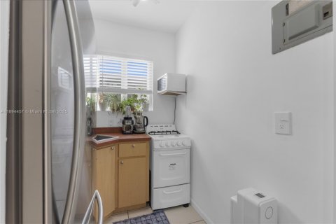 Copropriété à vendre à Miami Beach, Floride: 1 chambre, 37.16 m2 № 2016422 - photo 17