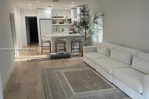 House in Fort Lauderdale, Florida 4 bedrooms № 1923897 - photo 5