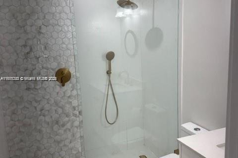 House in Fort Lauderdale, Florida 4 bedrooms № 1923897 - photo 7