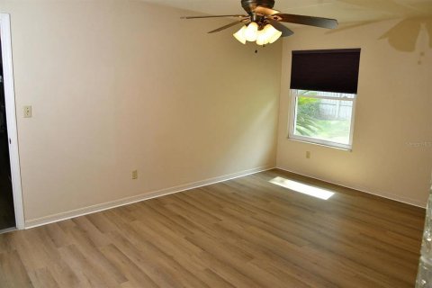 House in Gainesville, Florida 3 bedrooms, 127.65 sq.m. № 1914546 - photo 18