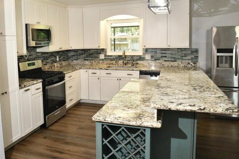 Villa ou maison à louer à Gainesville, Floride: 3 chambres, 127.65 m2 № 1914546 - photo 6