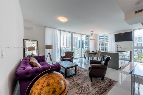 Condo à Miami, Floride, 2 chambres  № 2039443