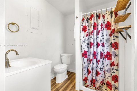 Villa ou maison à vendre à Stuart, Floride: 2 chambres, 112.97 m2 № 1953450 - photo 12