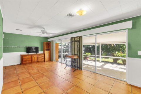Villa ou maison à vendre à Stuart, Floride: 2 chambres, 112.97 m2 № 1953450 - photo 7