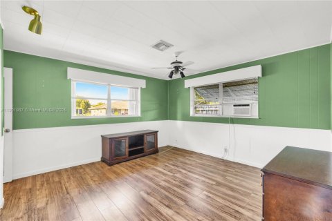 Villa ou maison à vendre à Stuart, Floride: 2 chambres, 112.97 m2 № 1953450 - photo 9