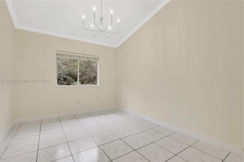Adosado en venta en Miami, Florida, 3 dormitorios, 106.84 m2 № 1952378 - foto 14