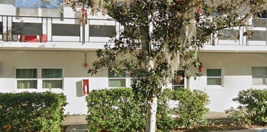 Condominio en Winter Haven, Florida, 2 dormitorios № 1845114