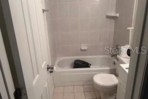 Condominio en venta en Winter Haven, Florida, 2 dormitorios, 100.15 m2 № 1845114 - foto 9
