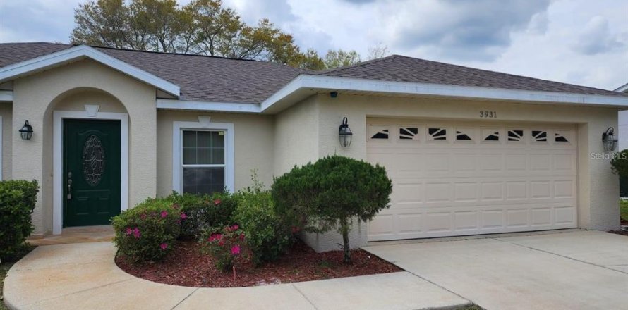 House in Sebring, Florida 3 bedrooms, 186.83 sq.m. № 2393730