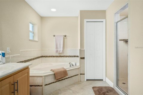 House in Sebring, Florida 3 bedrooms, 186.83 sq.m. № 2393730 - photo 24