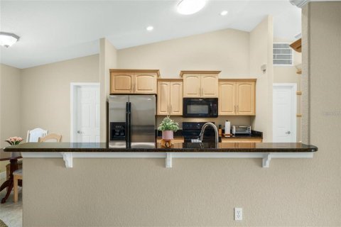 House in Sebring, Florida 3 bedrooms, 186.83 sq.m. № 2393730 - photo 10