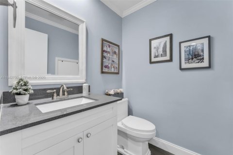 Casa en venta en Miami, Florida, 2 dormitorios, 111.48 m2 № 2000234 - foto 20