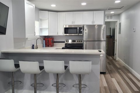 Apartamento en alquiler en Tampa, Florida, 1 dormitorio, 46.45 m2 № 1776549 - foto 5