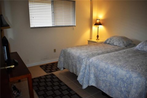 Copropriété à louer à Tarpon Springs, Floride: 2 chambres, 104.52 m2 № 2376801 - photo 7