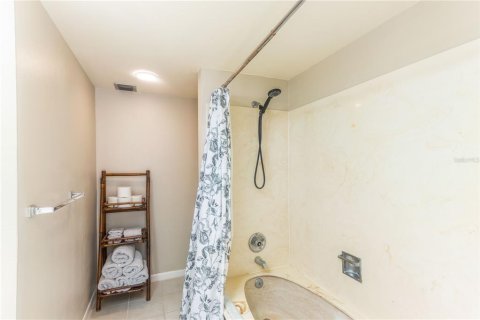 Copropriété à louer à Clearwater, Floride: 1 chambre, 114.73 m2 № 2384186 - photo 26