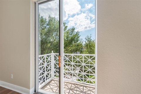 Touwnhouse à vendre à Tampa, Floride: 2 chambres, 162.11 m2 № 2149227 - photo 25