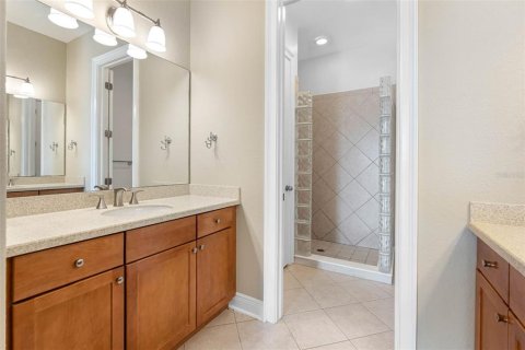Touwnhouse à vendre à Tampa, Floride: 2 chambres, 162.11 m2 № 2149227 - photo 28