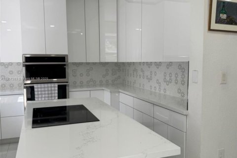 Townhouse in Homestead, Florida 3 bedrooms, 158.49 sq.m. № 1882552 - photo 4