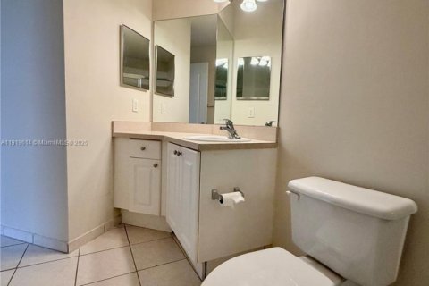 Condominio en venta en Palm Beach Gardens, Florida, 2 dormitorios, 130.34 m2 № 1974883 - foto 20
